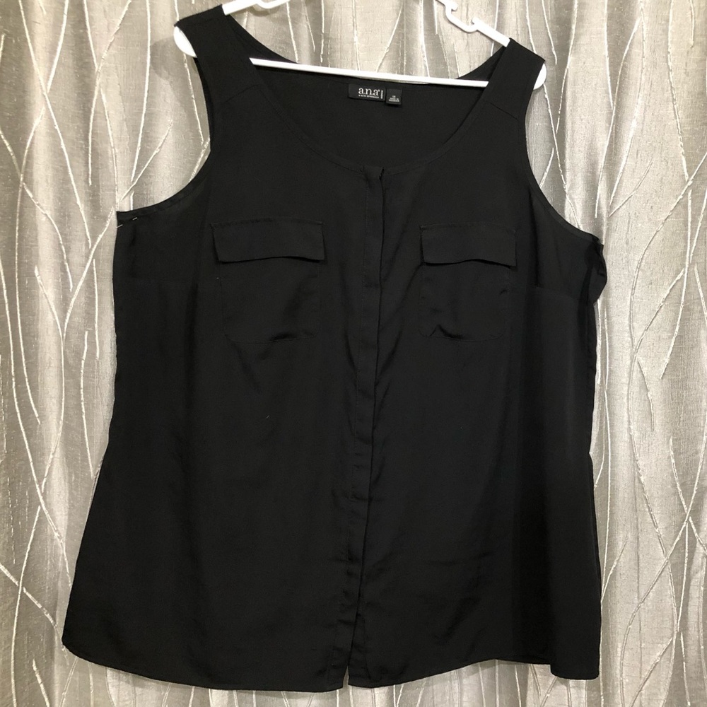 Black sleeves button down.